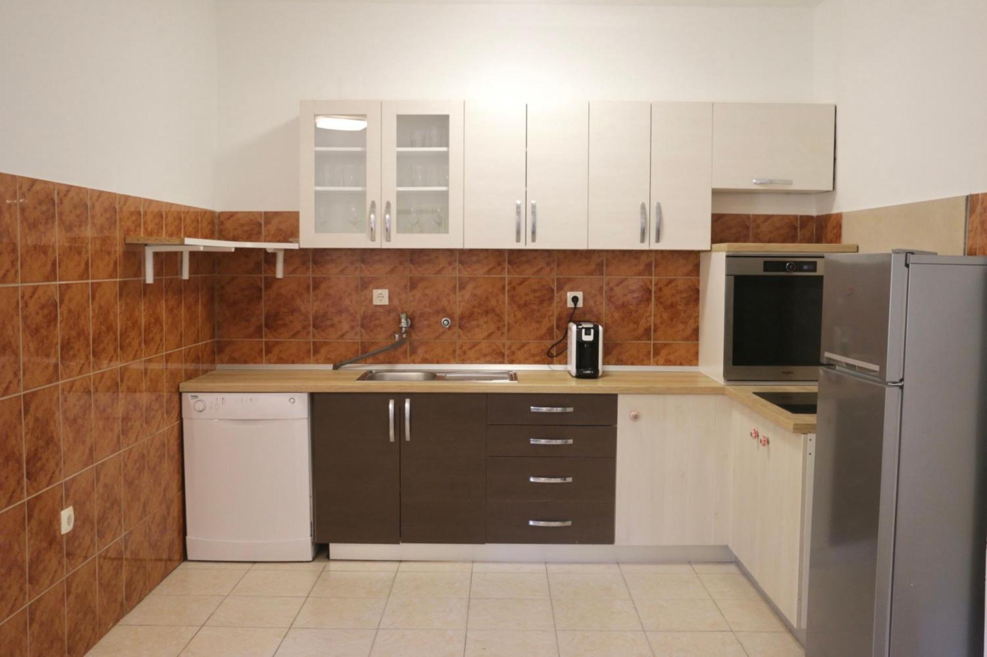 Beachfront Apartment Drazen, With Garden And Parking Split Bagian luar foto